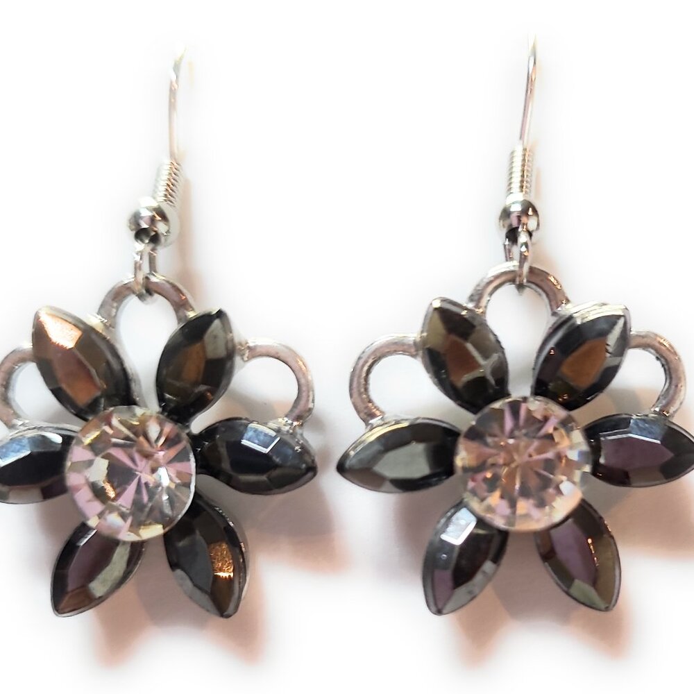 Black Rhinestone Flower Earrings